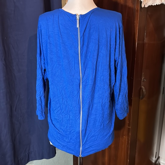 Michael Kors blue long sleeve zipper back top - Picture 3 of 6